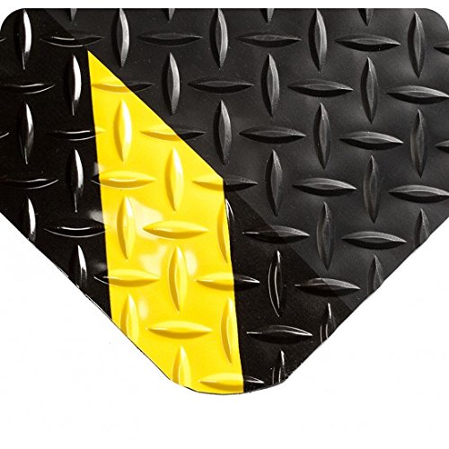 Wearwell 414.1516x4x62CHV Diamond-Plate SpongeCote UltraSoft Mat, 62' Length x 4' Width x 15/16" Thick, Black with Chevron
