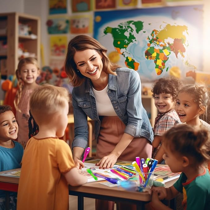 Invisible Ink Pens, 28 Pack Spy Pen Invisible Disappearing Ink Pen with UV Light, Upgrade Exquisite Packaging Magic Pen for Secret Message, Birthday Party, and Kids Halloween Goodies Bags Toy