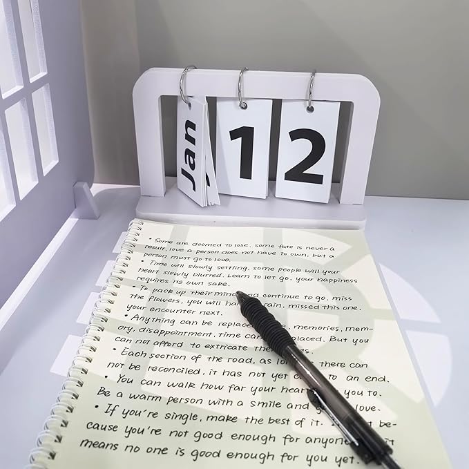 Fengtaiyuan Black Ink, 0.7mm, Retractable Gel Ink Rollerball Pens, Fine Point, Comfortable Grip, Easy Hold, Writting Smooth, 12 Pack (BlackZS07P12)