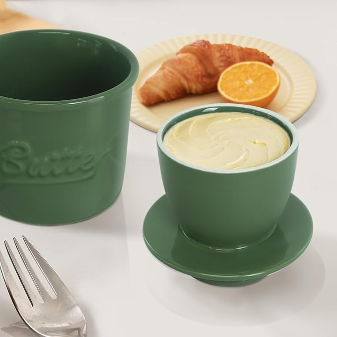 Butter Crock for Counter with Water, French Butter Keeper for Spreadable Butter Ceramic Butter Dish with Lid for Countertop, Butter Container Holder, Home Kitchen Decor (Green, M)