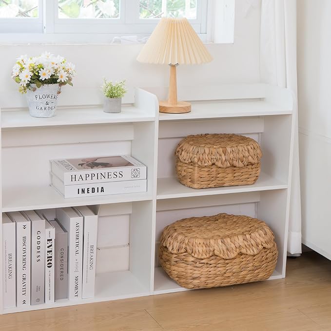 KOKODO Pack of 2 Scalloped Basket with Lids, Water Hyacinth Wicker, BOHO Handwoven Wicker Basket for Gifts, Diaper Caddy Organizer