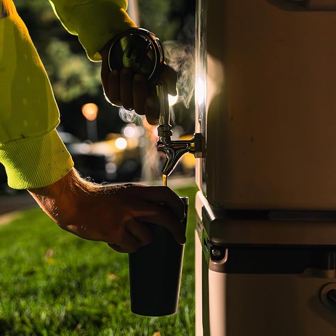 Bevanda - Sperse 5 Gallon Drink Dispenser - Large Insulated Stainless Steel Water and Beverage Dispenser - Ideal for Parties, Camping Trips, and Outdoor Events - Leakproof, Durable, Portable (White)