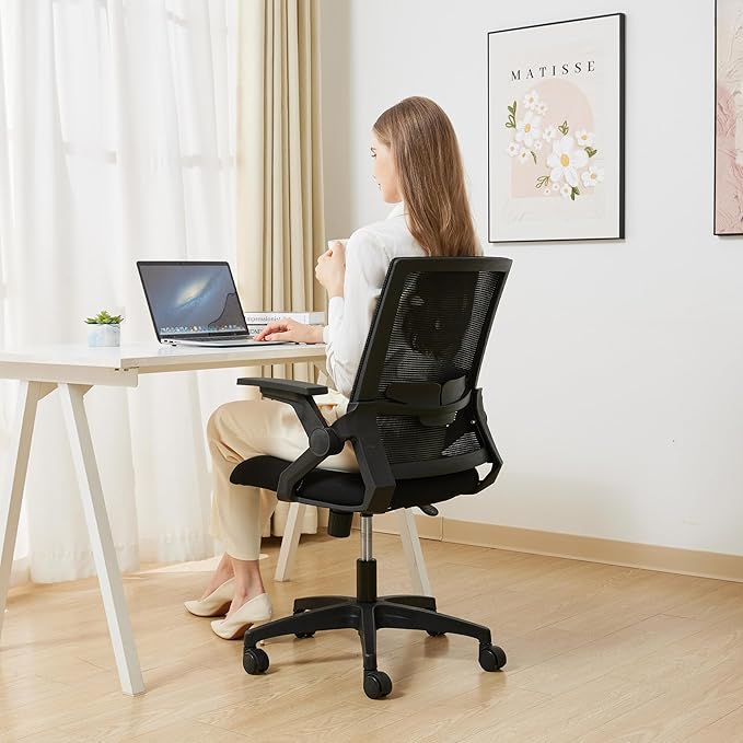 Ergonomic Office Chair Desk Chair with Adjustable Height Mesh Computer Chair Swivel Chair with Flip-up Arms and Lumbar Support Black