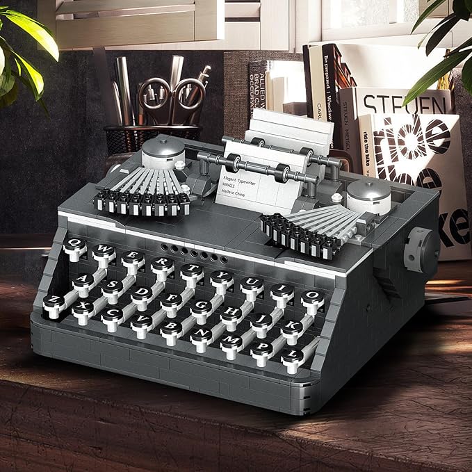 XIU Ideas Retro Typewriter Building Blocks Set,Typewriter Mini Building Blocks Set for Adult,STEM Vintage Building Blocks Kit for Kid 6+(1136pcs),Collectible Typewriter Display Model Black