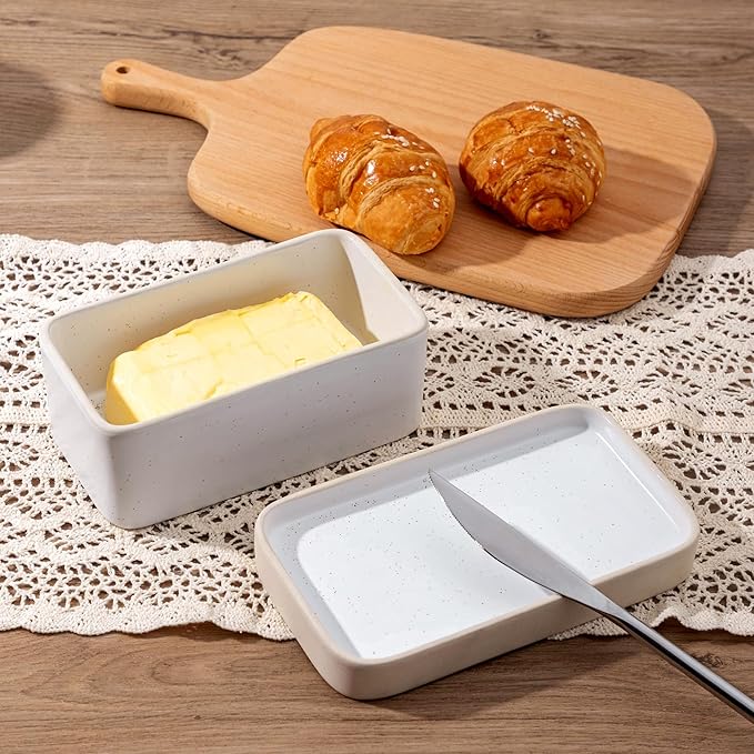 Ceramic Butter Dish with Lid，Large Butter Dish for Countertop, double-sided usable design，Suitable for fresh spreadable butter, butter container holder for kitchen and home decor.