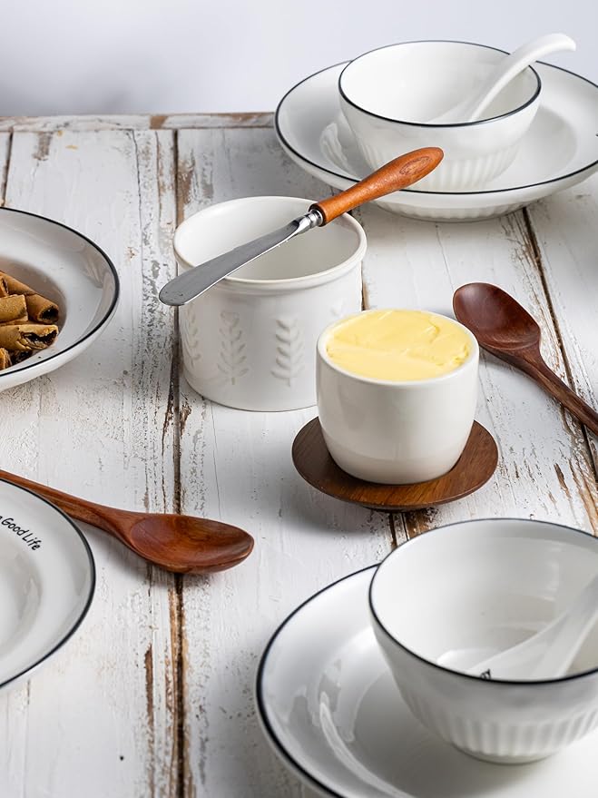 Ceramic Butter Dish With Lid, Butter Crock for Countertop, French Butter Keeper for Spreadable Butter, Elegant Embossed Pattern, Cream White